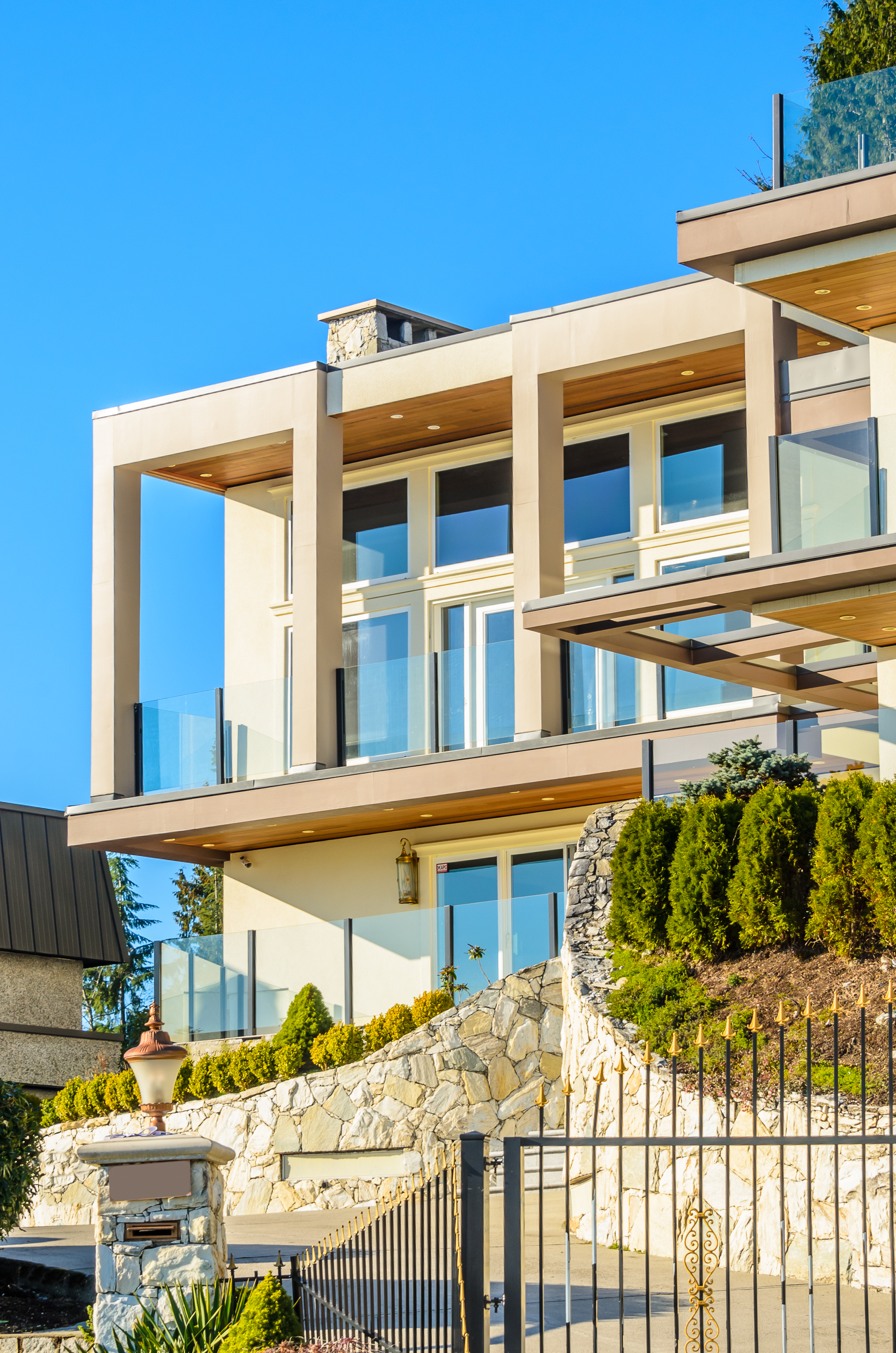 Luxury house in vancouver canada 2025 10 28 21 15 22 utc